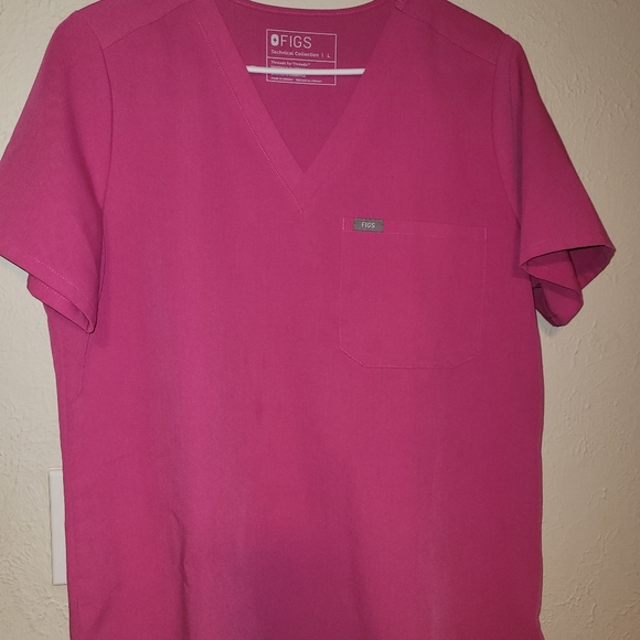 Figs Tops Figs Large Catarina Electric Orchid Poshmark